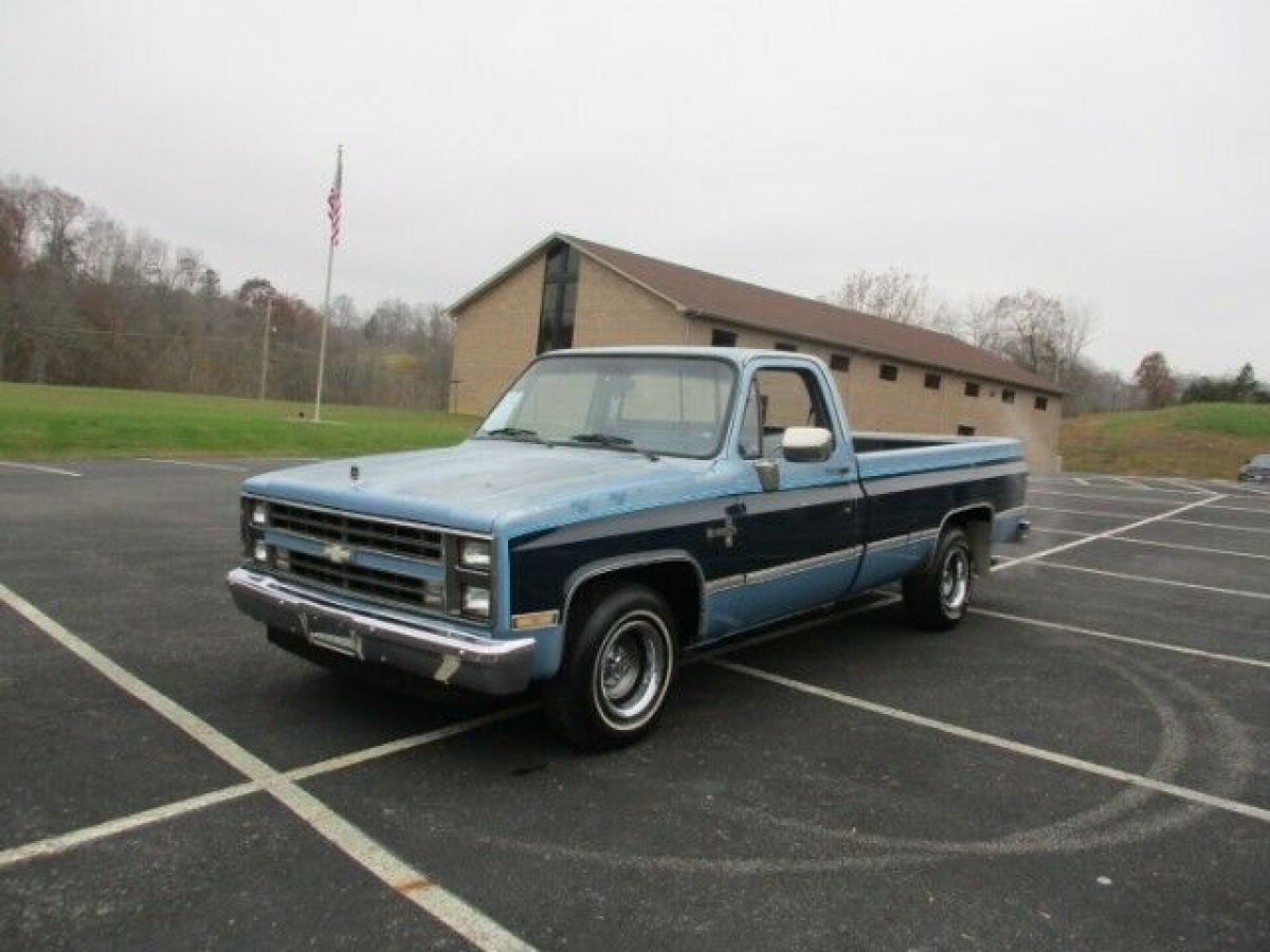 1987 Chevrolet C-10 SILVARADO