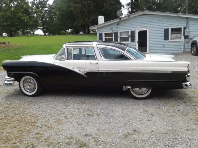 1956 Ford Crown Victoria