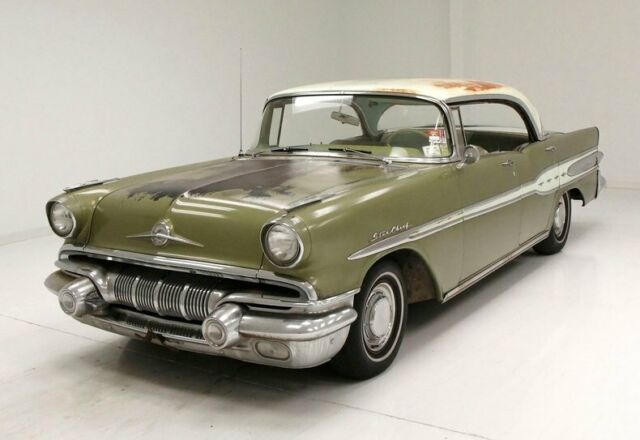 1957 Pontiac Star Chief