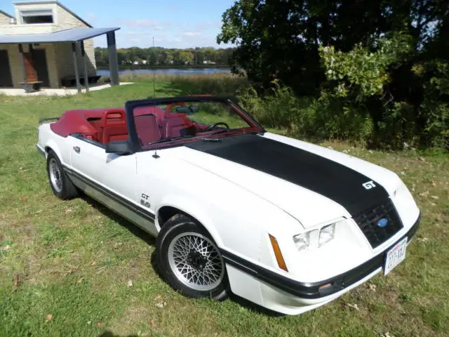 1984 Ford Mustang