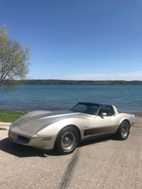 1982 Chevrolet Corvette Collector's Edition Hatchback