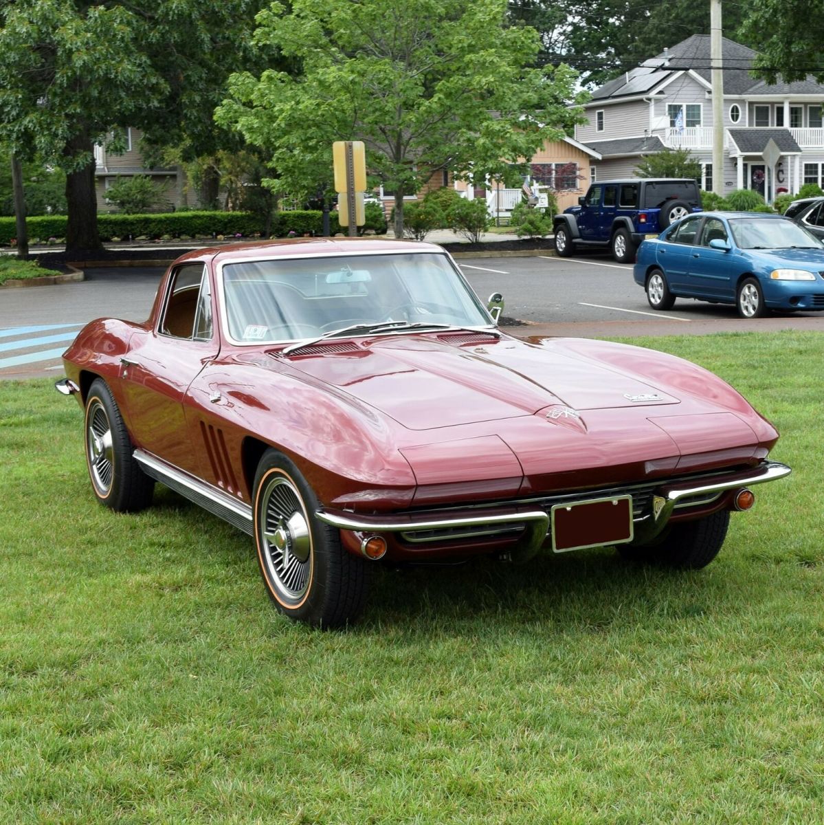 1966 Chevrolet Corvette STING RAY COUPE 327 / 350 HP MATCHING NUMBERS