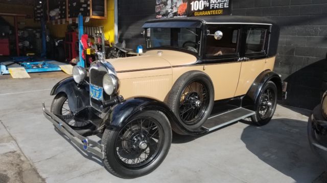 1928 Ford Model A 4 door