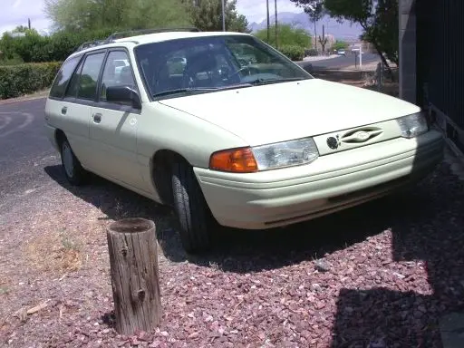 1993 Ford Escort SW