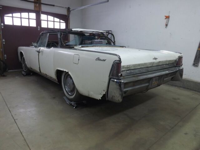 1964 Lincoln Continental Convertible