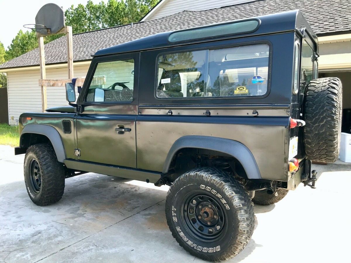 1993 Land Rover Defender