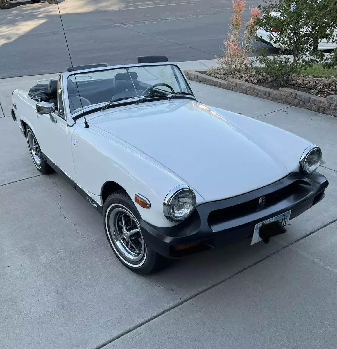 1977 MG MGB