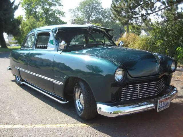 1950 Ford Custom 2 door sedan / Great running Flathead V8