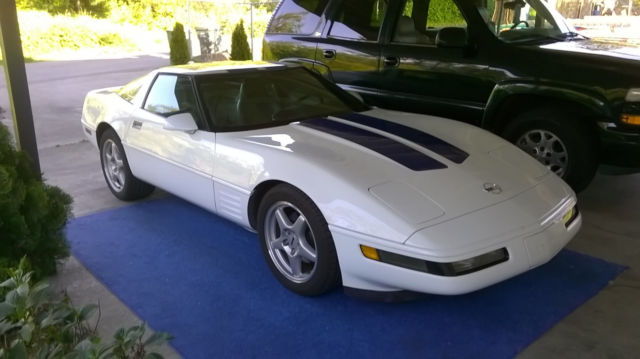 1994 Chevrolet Corvette hatchback w;/top removable