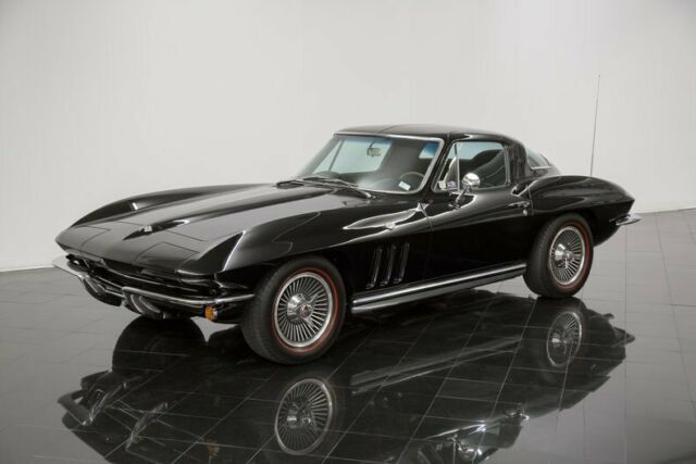 1965 Chevrolet Corvette Sting Ray