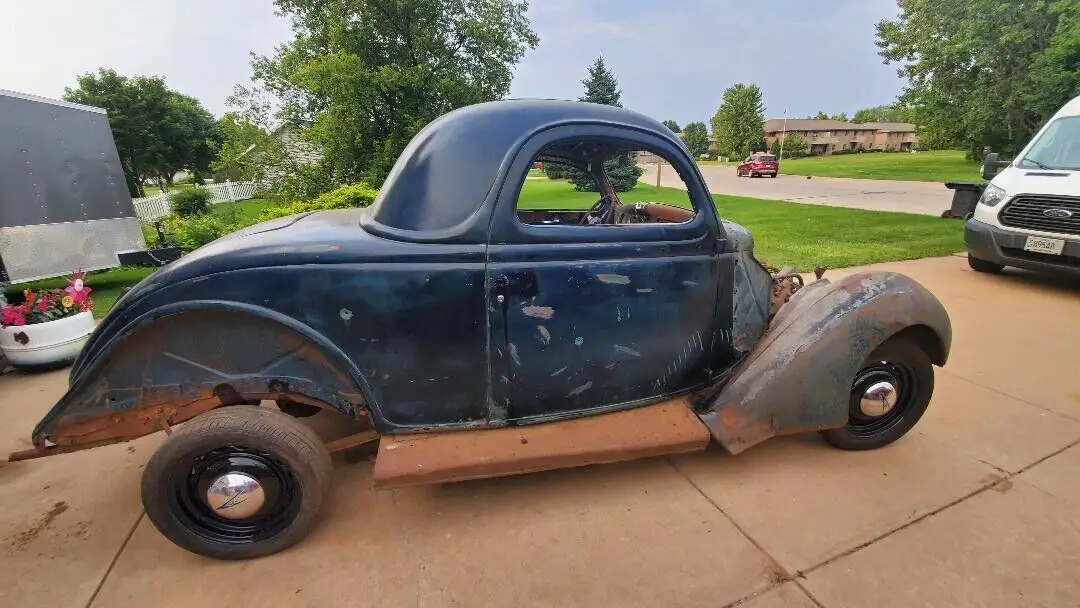 1936 Ford Three Window