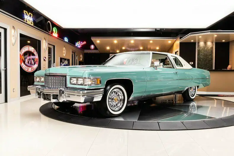 1976 Cadillac Coupe Deville