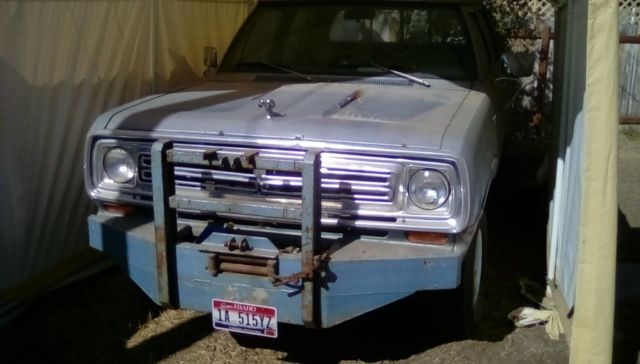 1973 Dodge Power Wagon