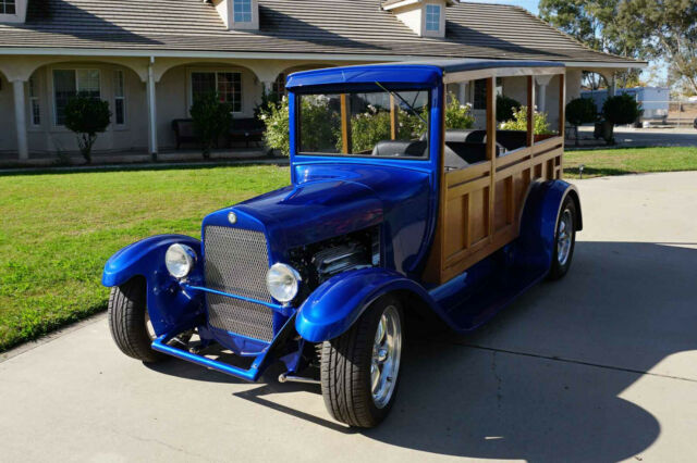 1920 Dodge Woody Wagon