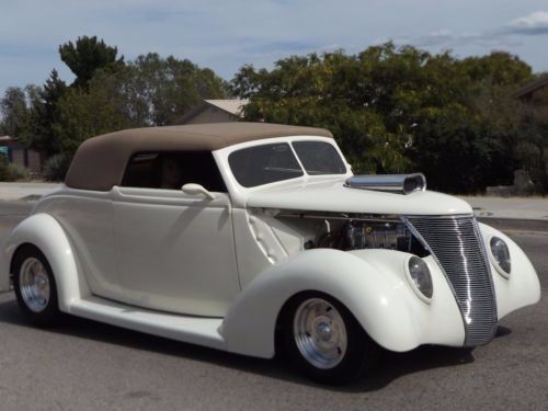 1937 Ford Cabriolet Chrome