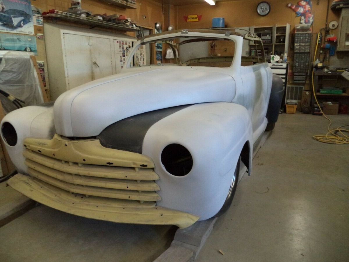 1948 Ford Deluxe Convertible