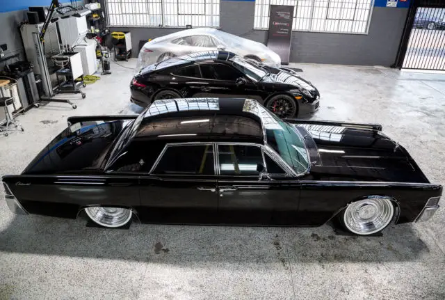 1965 Lincoln Continental silver