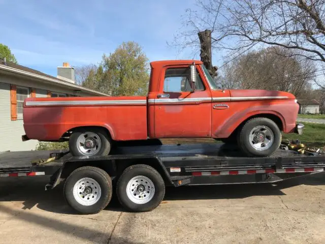 1965 Ford F-100 Custom