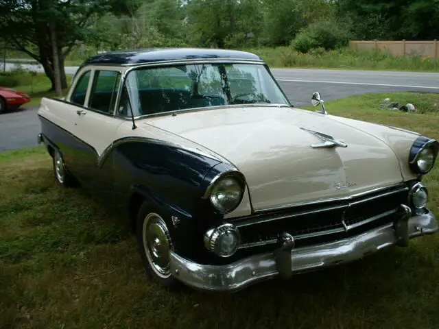 1955 Ford Fairlane