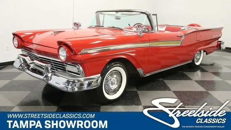 1957 Ford Fairlane 500 Skyliner Retractable