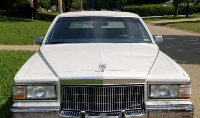 1990 Cadillac Brougham