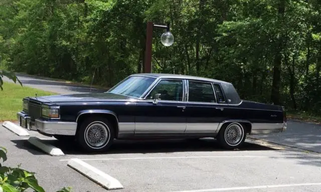 1991 Cadillac Brougham d'Elegance Sedan 4-Door