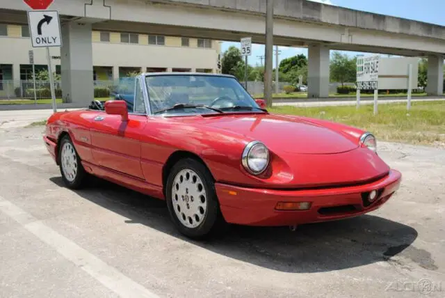 1993 Alfa Romeo Spider Veloce 2dr Convertible 3A