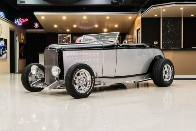 1932 Ford Roadster Dearborn Deuce Street Rod