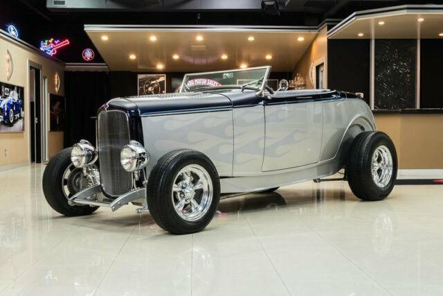 1932 Ford Roadster Downs Dearborn Deuce