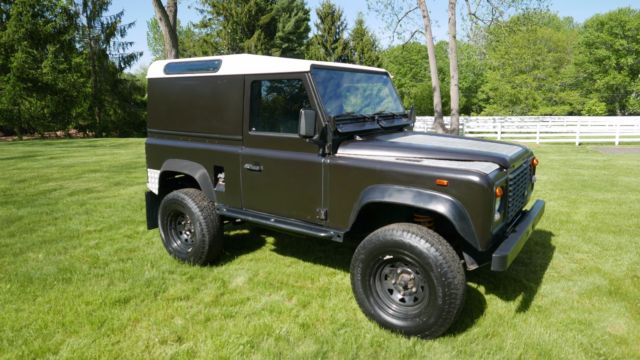 1990 Land Rover Defender County