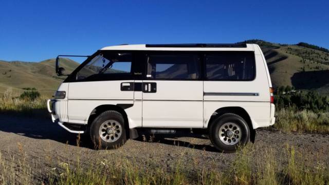 1991 Mitsubishi Delica Super Exceed