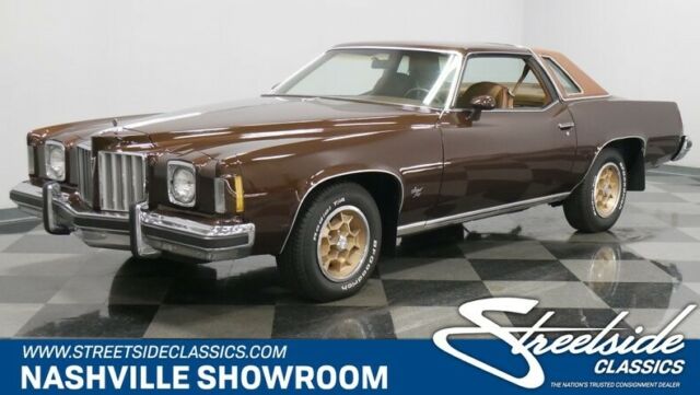 1975 Pontiac Grand Prix --