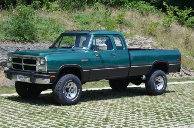 1993 Dodge Ram 2500 LE