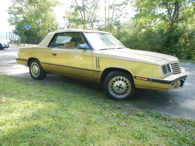 1985 Dodge 600ES Turbo Convertible