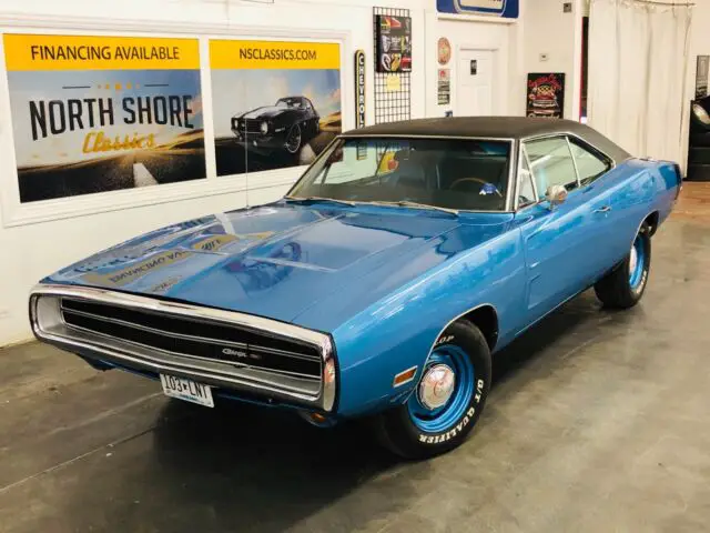 1970 Dodge Charger -SE MODEL-RESTORED-RELIABLE-440 ENGINE-PURE MOPAR