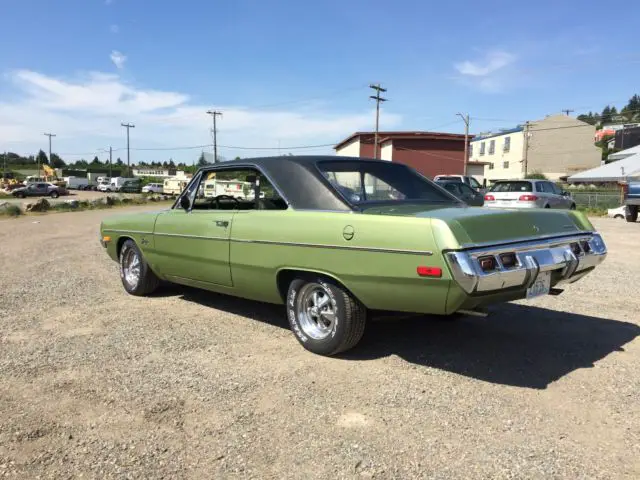 1972 Dodge Dart swinger