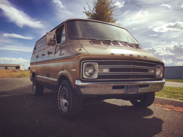 1976 Dodge Ram Van SHORTY