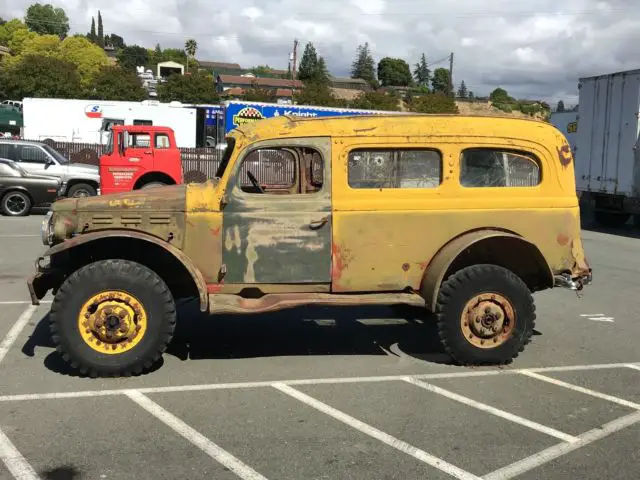 1943 Dodge Power Wagon