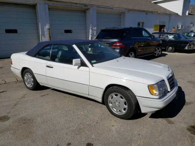 1994 Mercedes-Benz E-Class