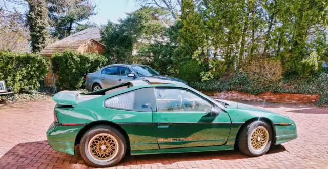 1988 Pontiac Fiero