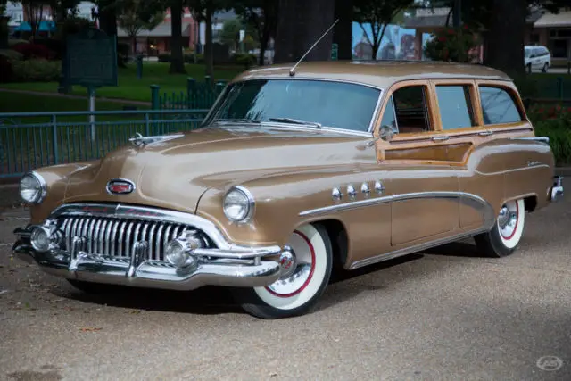 1952 Buick Roadmaster Estate Wagon