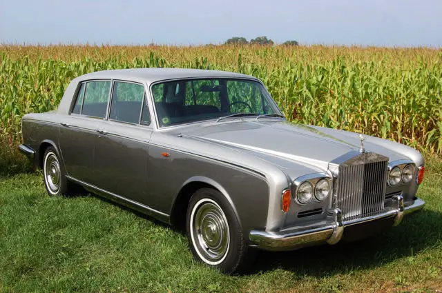 1967 Rolls-Royce Silver Shadow - 4 door saloon