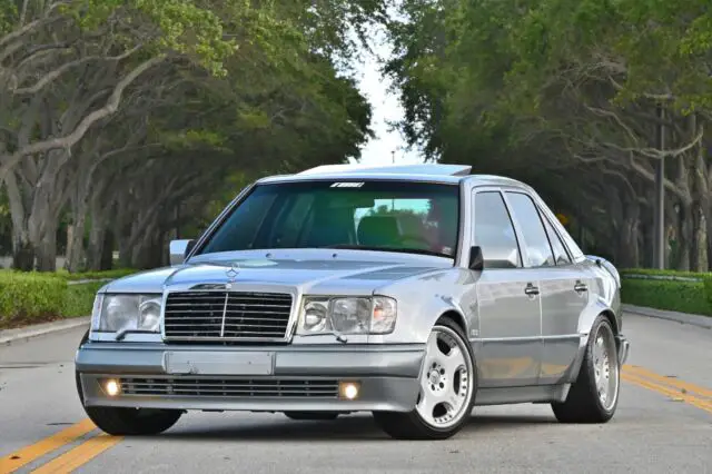 1992 Mercedes-Benz E-Class