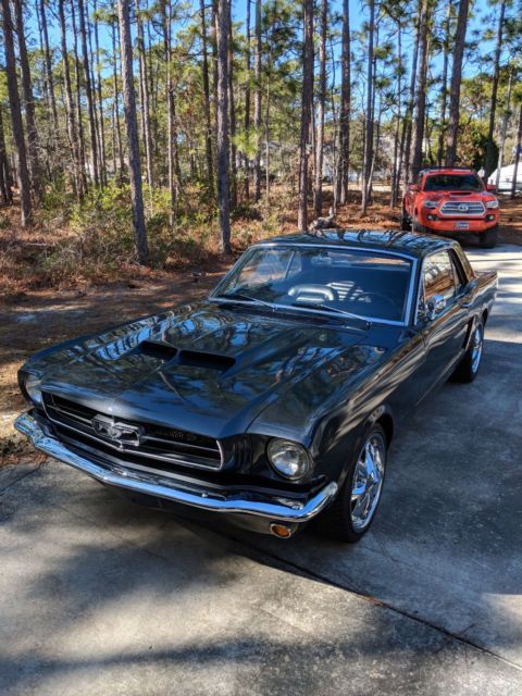 1965 Ford Mustang Chrome