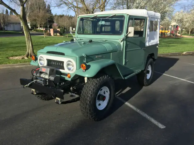 1968 Toyota Land Cruiser FJ40 NO RESERVE!!!