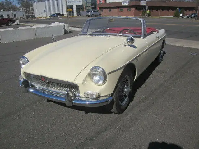 1965 MG MGB