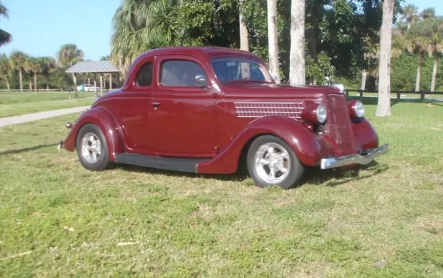 1935 Ford Coupe Original