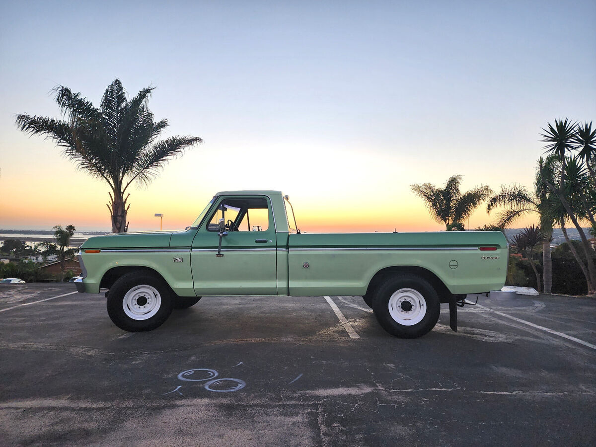 1973 Ford F-250