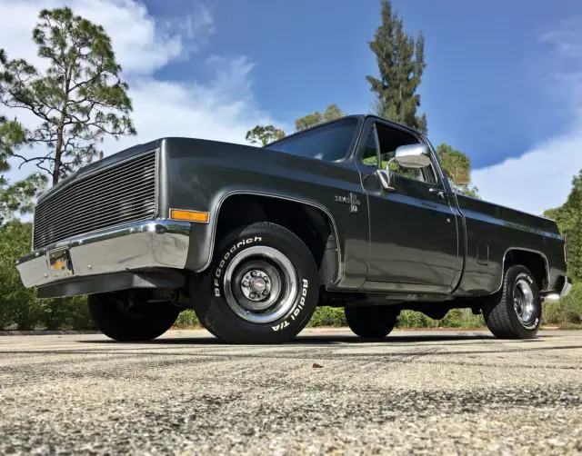 1983 Chevrolet C-10 SILVERADO C10 SHORTBED 2WD FLEETSIDE