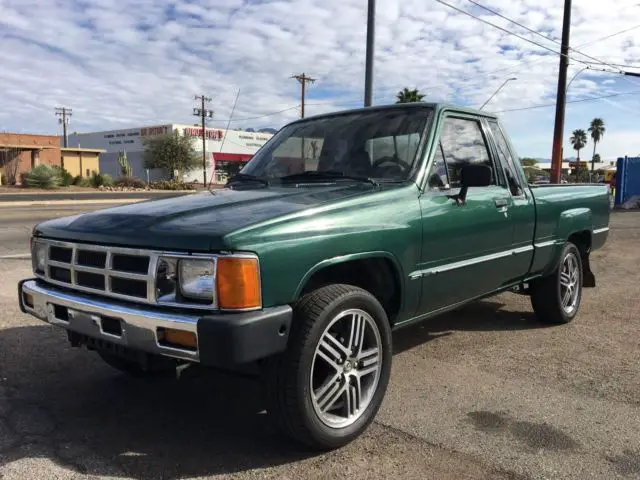 1986 Toyota Hilux Pickup SR5